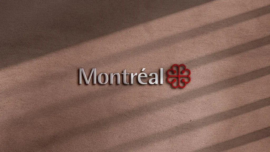 Image avec le mot "Montréal" en lettres argentées et un logo rouge stylisé en forme de fleur, sur un fond texturé marron clair avec des ombres de persiennes.